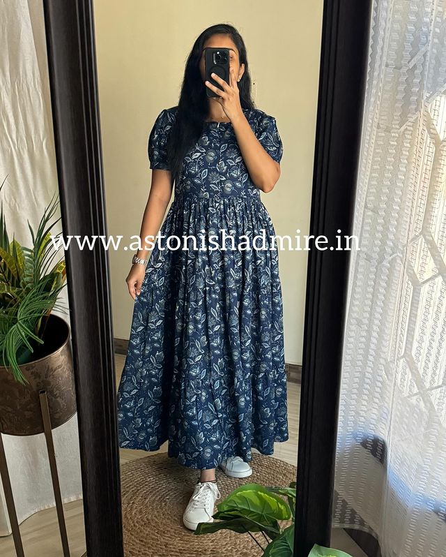 Summer special cotton meternity friendly maxi dress